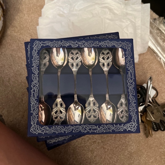 Indyswiss Vintage Swedish silverplate Demitasse spoons (2 sets) - Picture 4 of 5